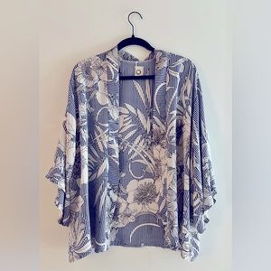 Anthropologie kimono layering piece | OS - One Size